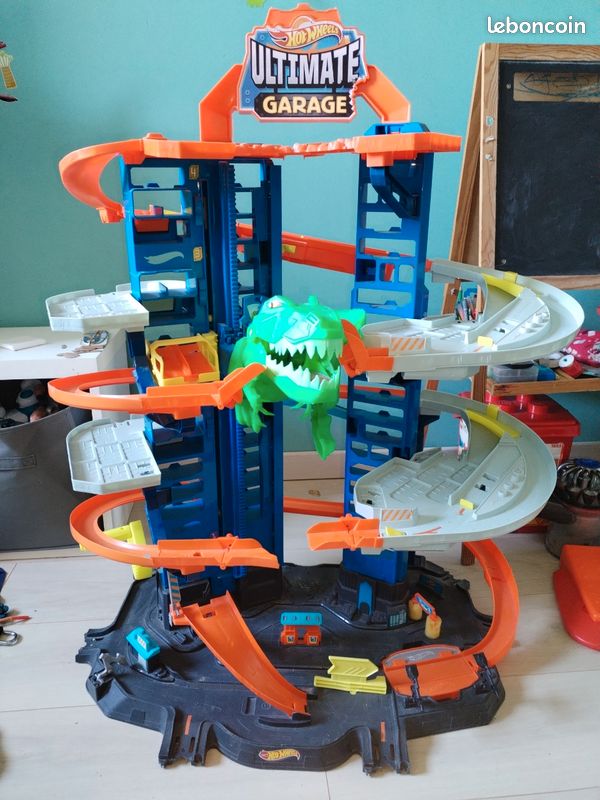 Circuit voiture garage ultimate (image 1)