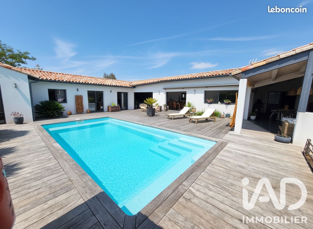 Maison 5 pièces 167 m² · à Fouras · 167 m² · 872 500 €