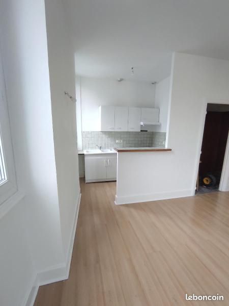 Appartement 2 pièces 42 m² · à Millau · 42 m² · 445 €/mois