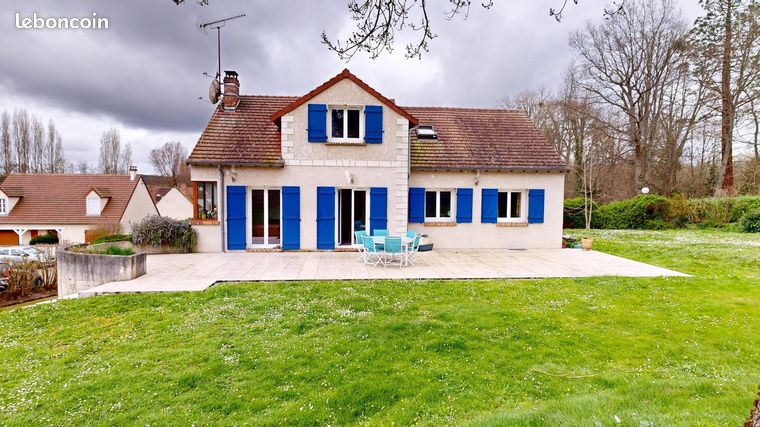 Maison 9 pièces 150 m²