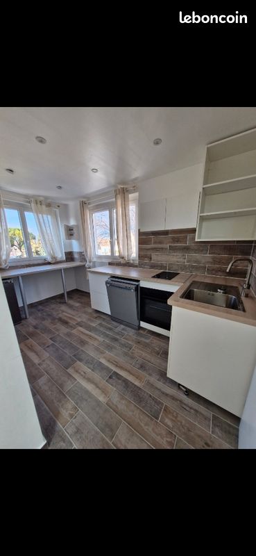 Appartement 3 pièces 53 m² · à Berre-l'Étang · 53 m² · 1 010 €/mois
