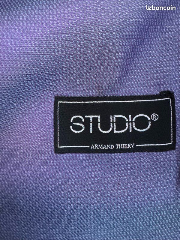 Fashion Armand Thiery Logo Veste Armand Thiery Taille 52 Vêtements