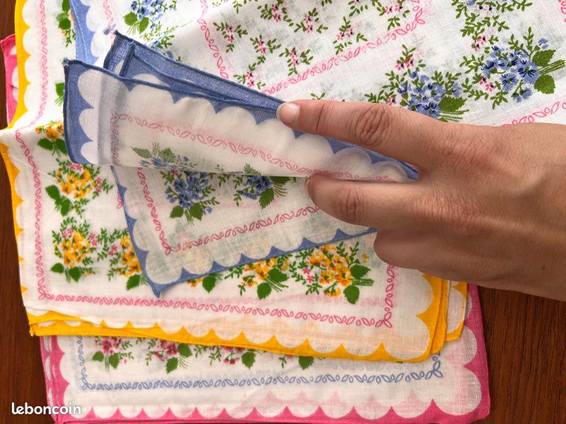 Serviettes de tables fleuries vintage (image 5)