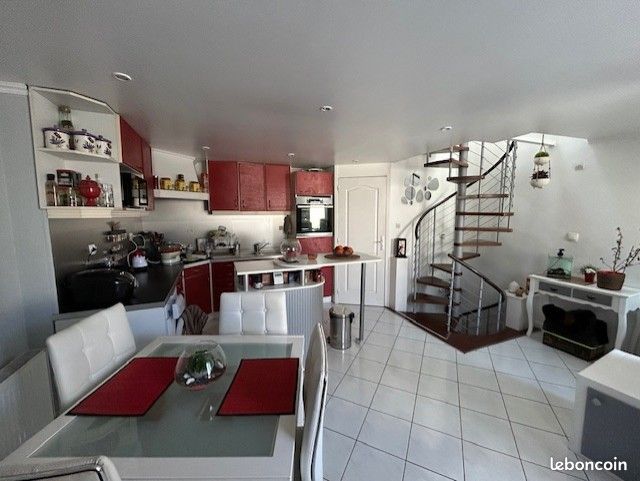 Appartement 3 pièces 60 m² · à Corbeil-Essonnes · 60 m² · 175 000 €