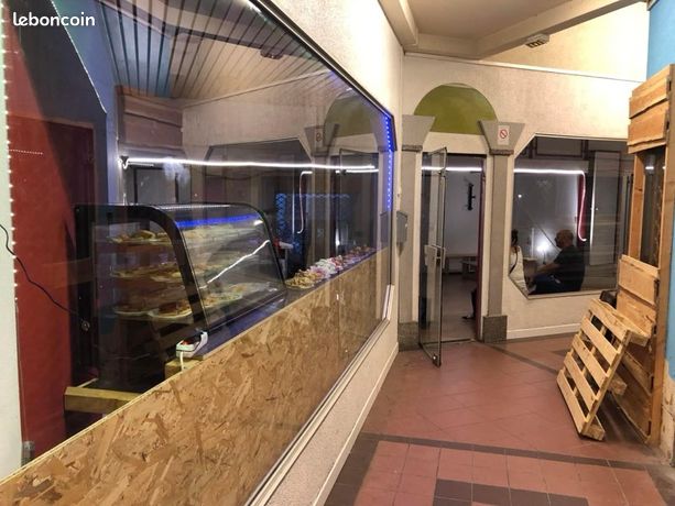 Locaux commerciaux Belfort centre 200m2 + appartement mezzanine