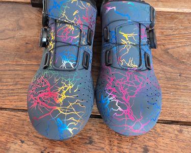 Promo chaussures vélo femmes ! LIV Regalo Noir Violet