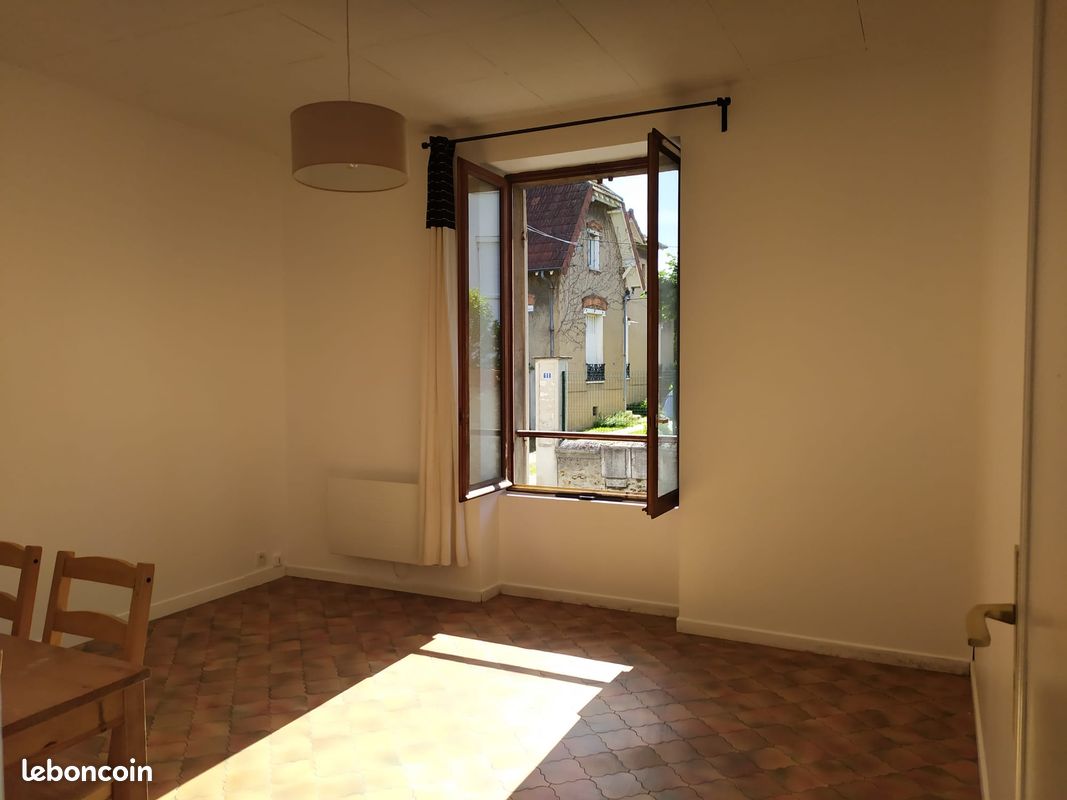 Appartement 3 pièces 55 m² · à Melun · 55 m² · 860 €/mois