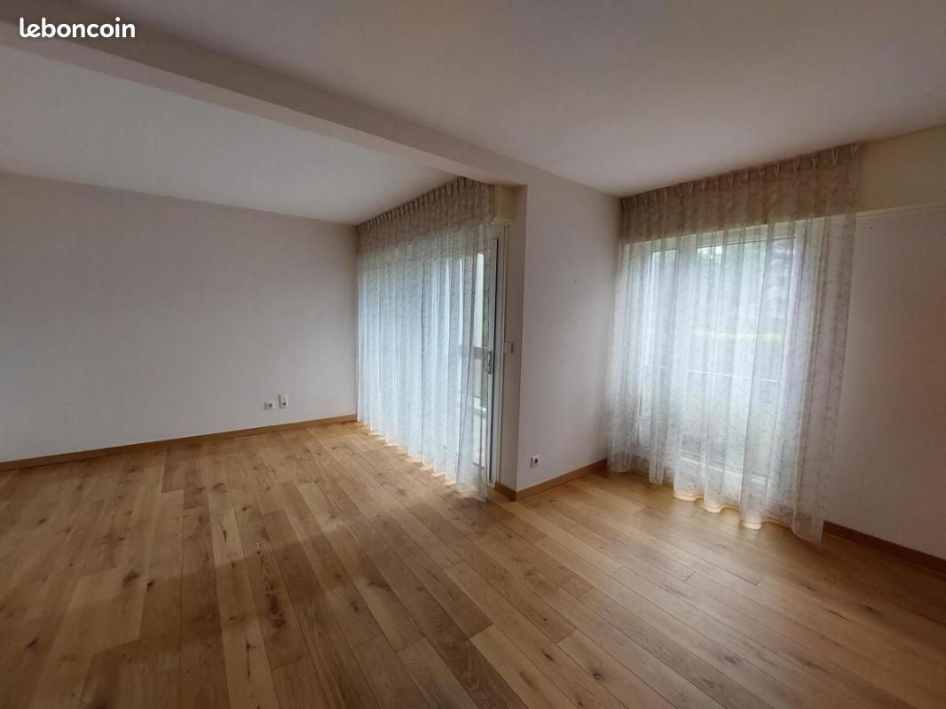 Appartement 4 pièces 91 m² · à Annecy · 91 m² · 2 153 €/mois