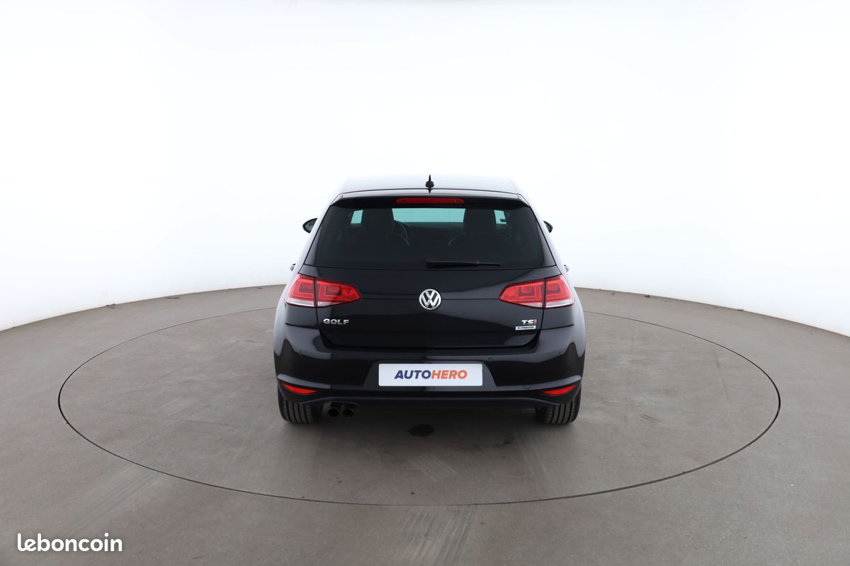 Volkswagen Golf VII 1.4 TSI BlueMotion DSG7 5P 125 ch (image 12)