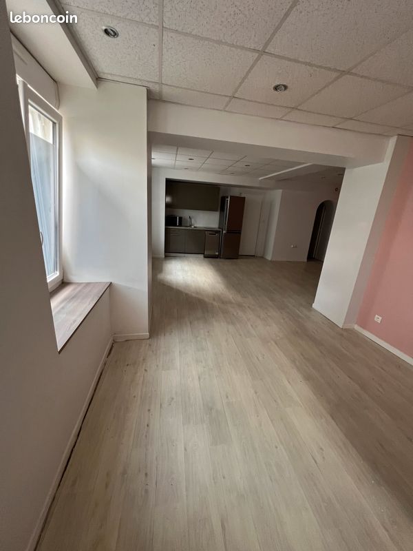 Appartement 2 pièces 80 m² · à Nogent-l'Artaud · 80 m² · 550 €