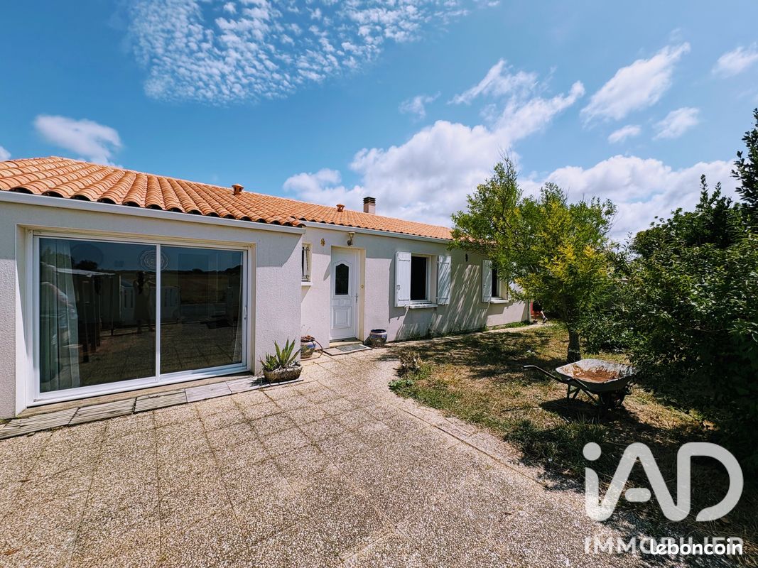 Maison 5 pièces 112 m² · à Saint-Georges-d'Oléron · 112 m² · 395 000 €