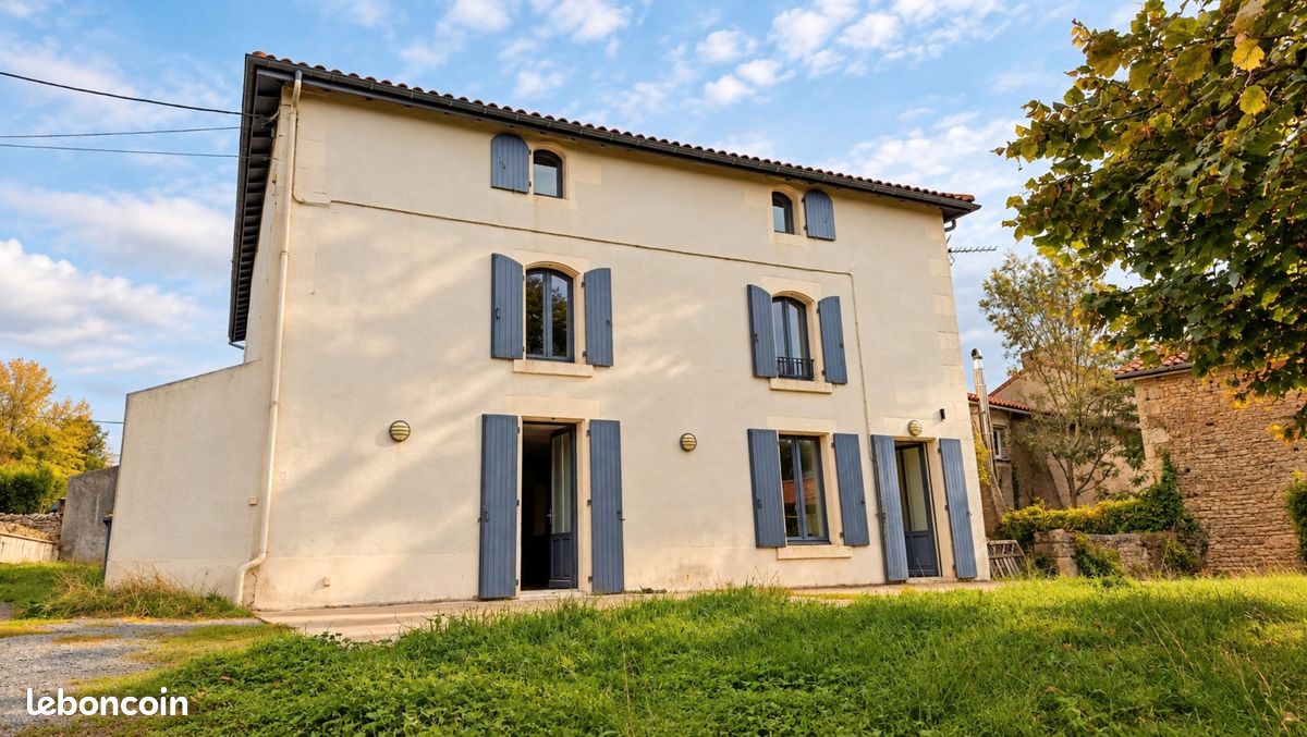 Maison 6 pièces 208 m² · à Saivres · 208 m² · 279 500 €