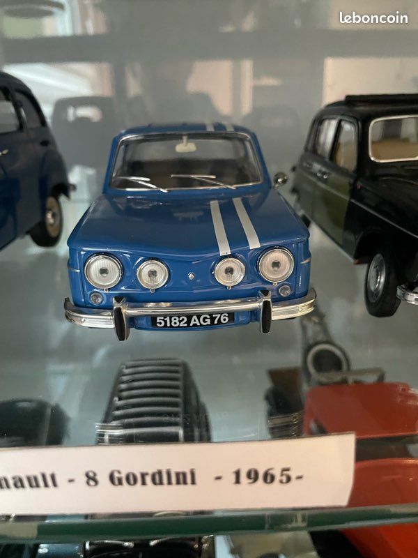 Solido 1/18 – Renault 8 Gordini Bleue – Miniature Voiture – Occasion TB État