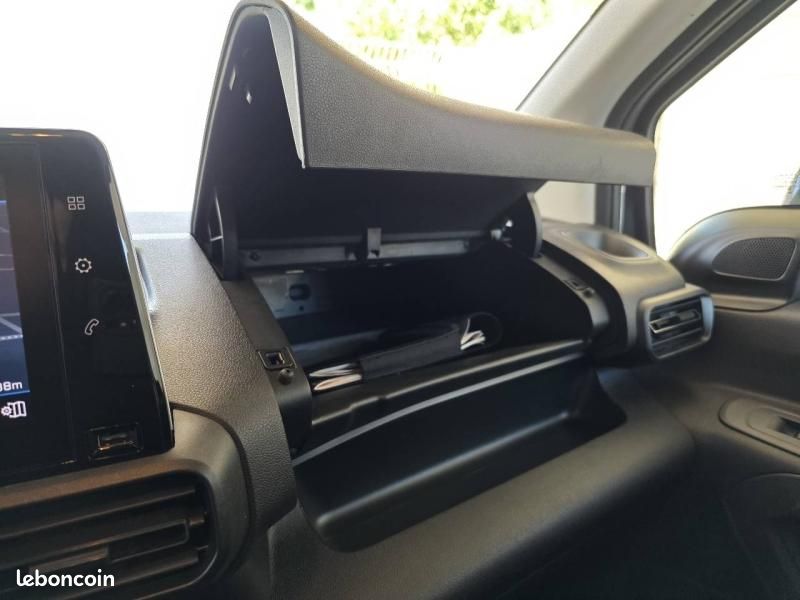 Peugeot Partner M 650kg BlueHDi 100ch S&S Pack Premium Connect (image 18)