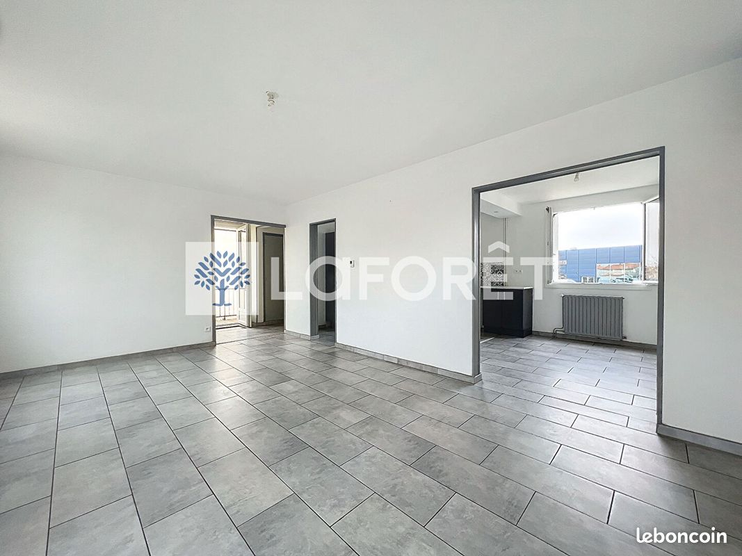 Maison 5 pièces 102 m² · à Thouars · 102 m² · 770 €/mois