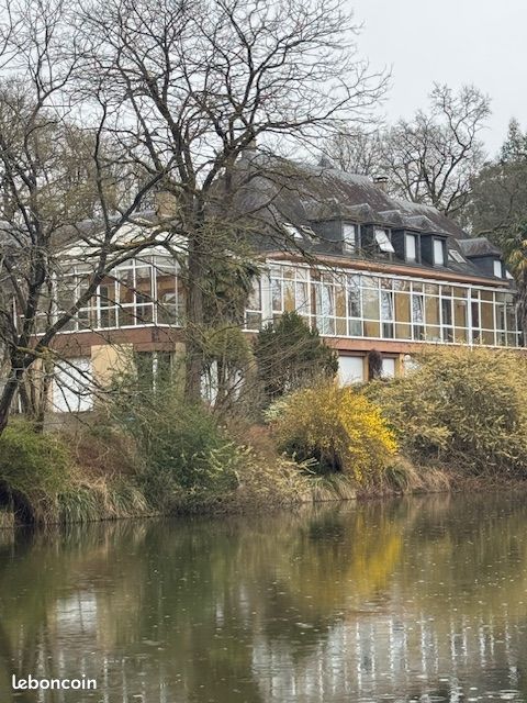 Maison 10 pièces 860 m² · à Mayenne · 860 m² · 1 450 000 €