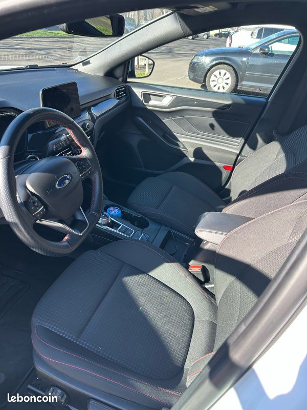 Ford focus st-line (image 2)