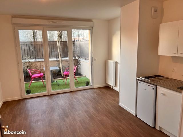 Appartement 1 pièce 24 m² · à Rosny-sous-Bois · 24 m² · 800 €/mois