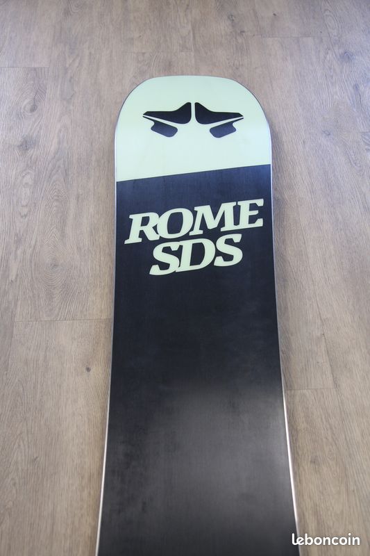 ROME Snowboard Service Dog 157 NEUF - Sport & Plein air