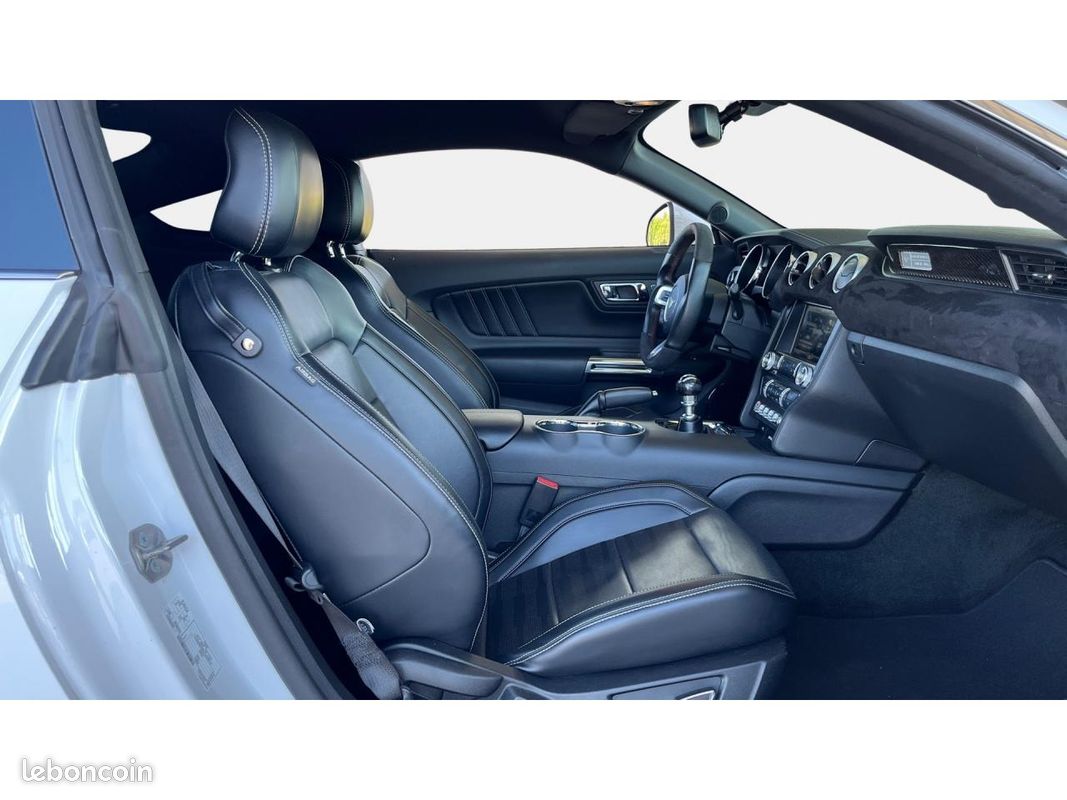 FORD MUSTANG Fastback 2.3 EcoBoost 317 COUPE - ENTRETIENS FORD / SIEGES CHAUFFANTS ET VENTILES / CAMERA DE RECUL (image 12)