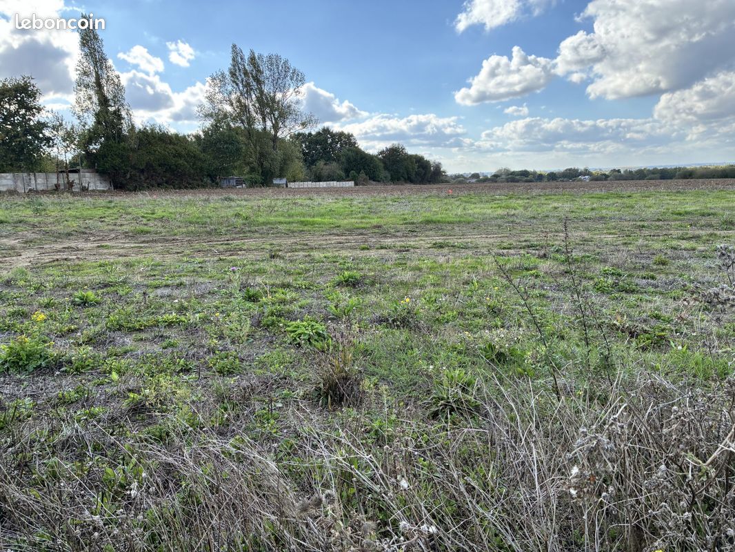 Terrain 307 m² · à Pleurtuit · 307 m² · 107 100 €