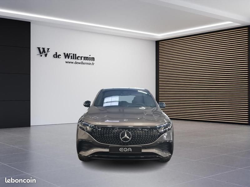 Mercedes EQA 250+ AMG Line (image 8)