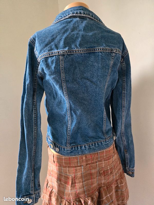 Veste en jeans y2k taille du 32 oversize au 36 (image 2)