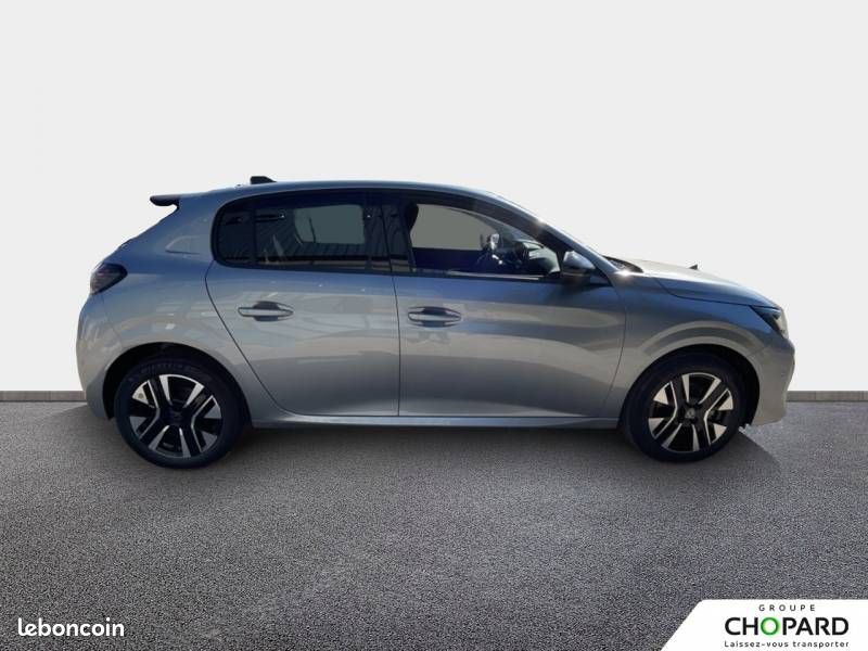 Peugeot 208 Hybrid 110 ch e-DCS6 Allure (image 9)