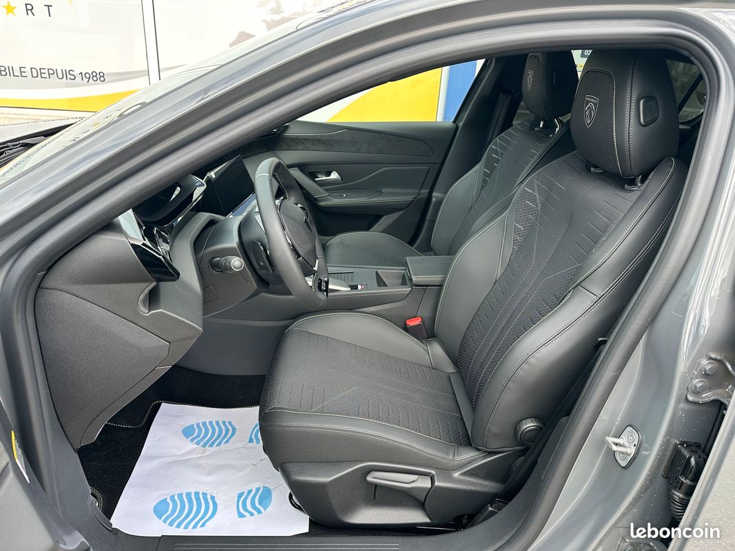 Peugeot Nouvelle 308 Hybrid 145 e-DCS6 GT + Pack Vision 360 - 2026 - 10 km - EN STOCK (image 6)
