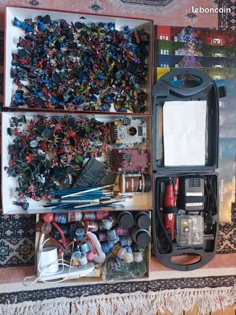 X1 MAÎTRE ARCHIVISTE Tigurius Plastique Warhammer 40K