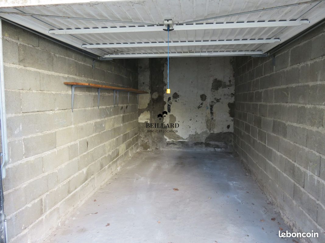 Parking 1 m² · à Pau · 1 m² · 70 €/mois