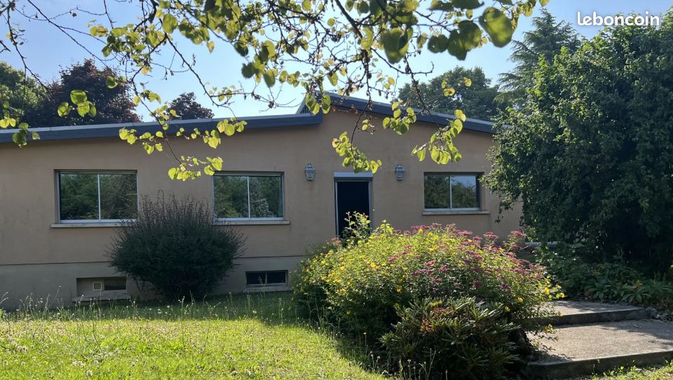 Maison 5 pièces 200 m² · à Saint-Florent-sur-Cher · 200 m² · 230 000 €