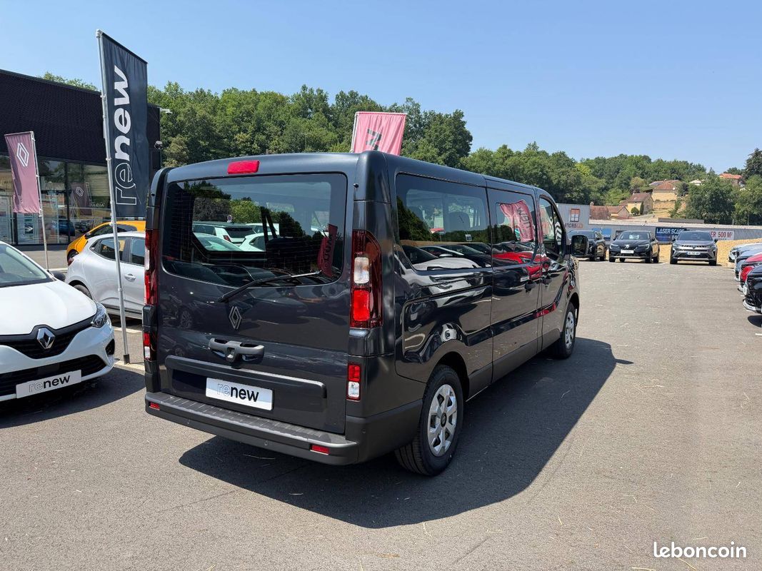 RENAULT Trafic Blue dCi 150 Grand Evolution (image 5)