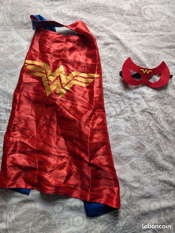 Cape super heros (image 1)