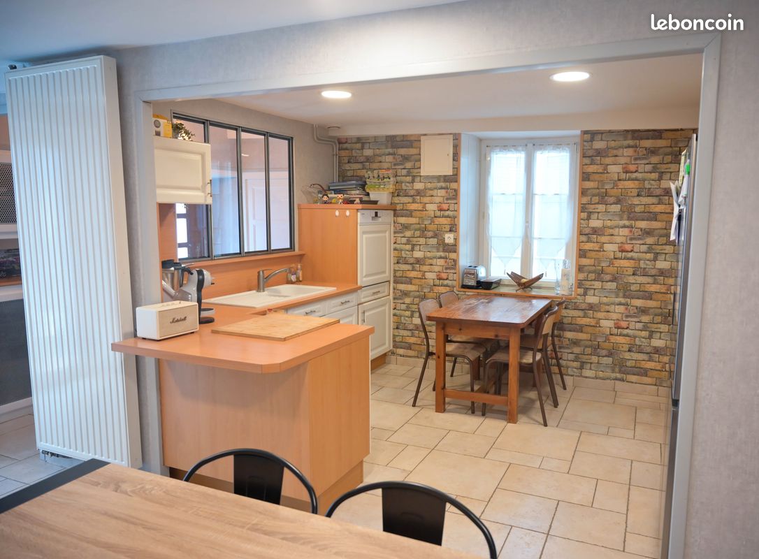 Maison 5 pièces 110 m² · à Saint-Georges-d'Espéranche · 110 m² · 1 150 €/mois