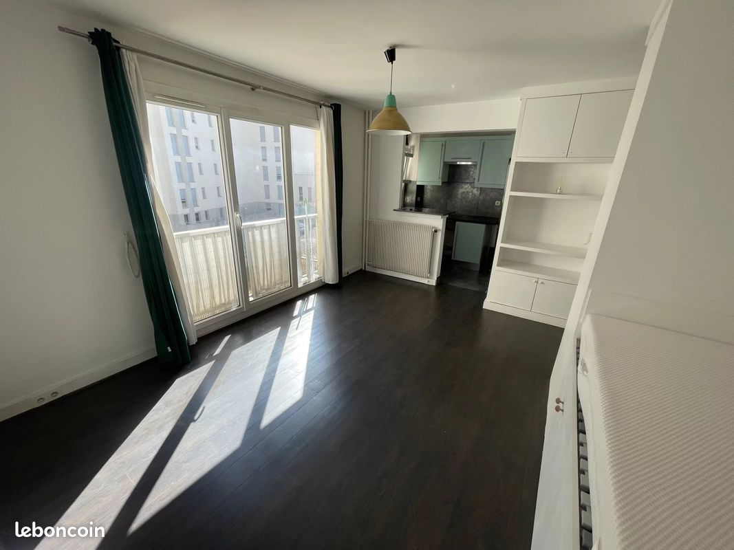 Appartement 1 pièce 32 m² · à Clichy · 32 m² · 210 000 €