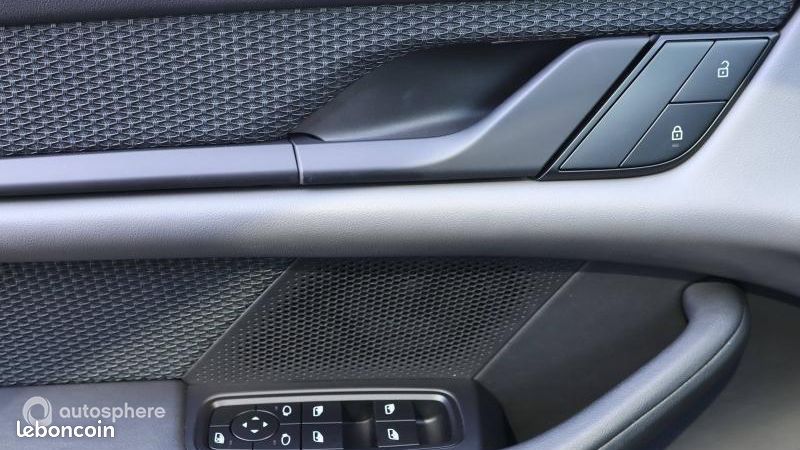 Porsche Taycan 571ch 4S (image 10)