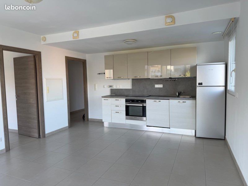Appartement 5 pièces 65 m² · à Calvi · 64,7 m² · 1 100 €/mois