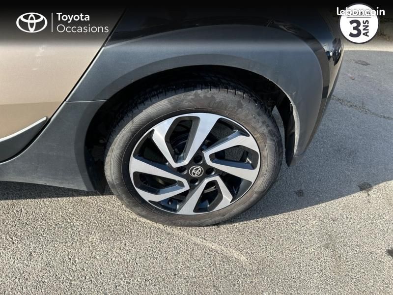 Toyota Aygo X 1.0 VVT-i 72ch Design MY23 (image 16)