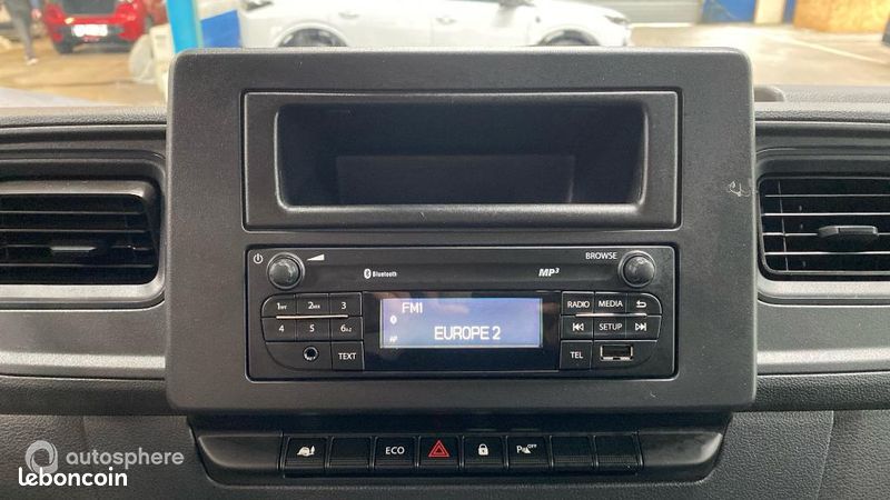 Renault Master Véhicule utilitaire ou Société F3500 L3H3 2.3 Blue dCi 135ch Confort Euro6E (image 18)