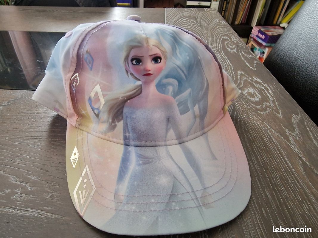 Casquette Reine des neiges 8 - 12 ans (image 1)
