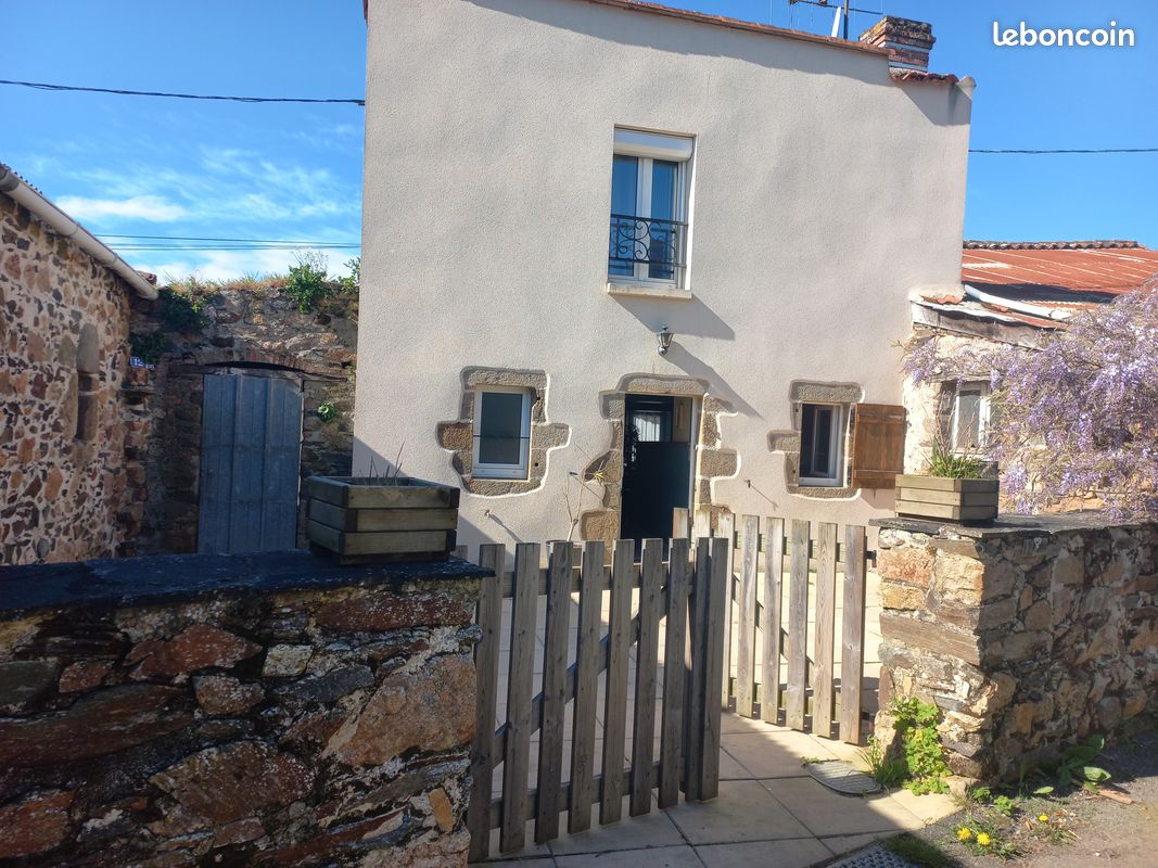 Maison 3 pièces 80 m² · à La Boissière-de-Montaigu · 80 m² · 750 €/mois