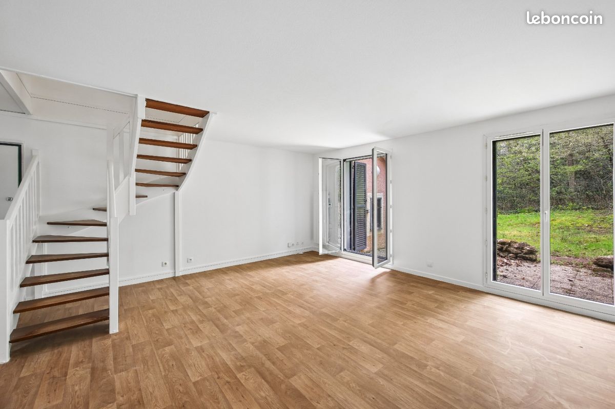 Maison 4 pièces 84 m² · à Bures-sur-Yvette · 84 m² · 370 000 €