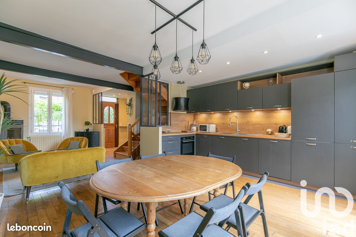 Maison a louer nogent-sur-marne - 6 pièce(s) - 133 m2 - Surfyn