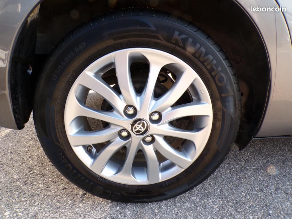 Toyota Yaris 90cv D-4D DYNAMIC (image 5)