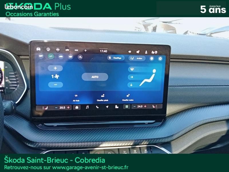 Skoda Octavia Combi 2.0 TDI SCR 150ch Sportline DSG7 (image 28)