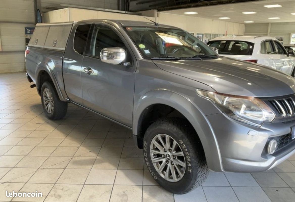 MITSUBISHI L200 Intense Connect Club Cab 4WD (image 5)