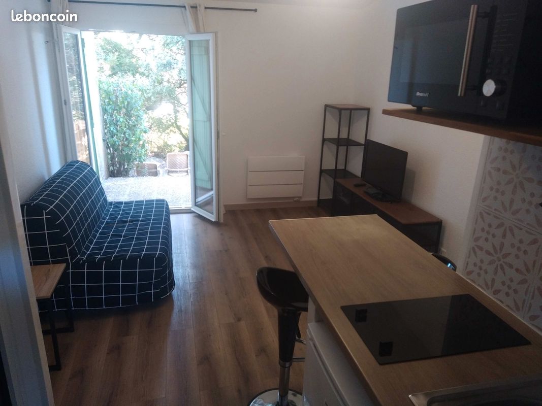 Appartement 1 pièce 18 m² · à Nîmes · 18 m² · 520 €/mois