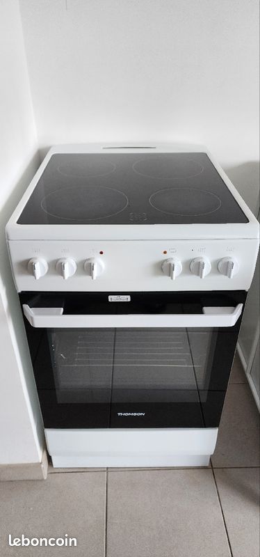 Cuisinière Vitrocéramique THOMSON TCC51.4WH
vitrocéramique THOMSON
TCC51.4WH
Disponibilité des pièce
vitrocéramique THOMSON
TCC51.4WH
Disponibilité des pièce (image 1)