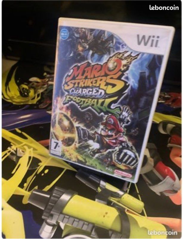 Nintendo Wii + Super Mario Strickers (image 2)